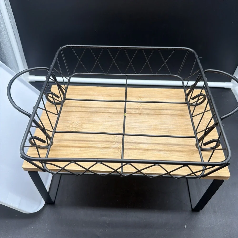 Temptations by Tara Old World Green 2 qt Square Casserole, Lid, Stand